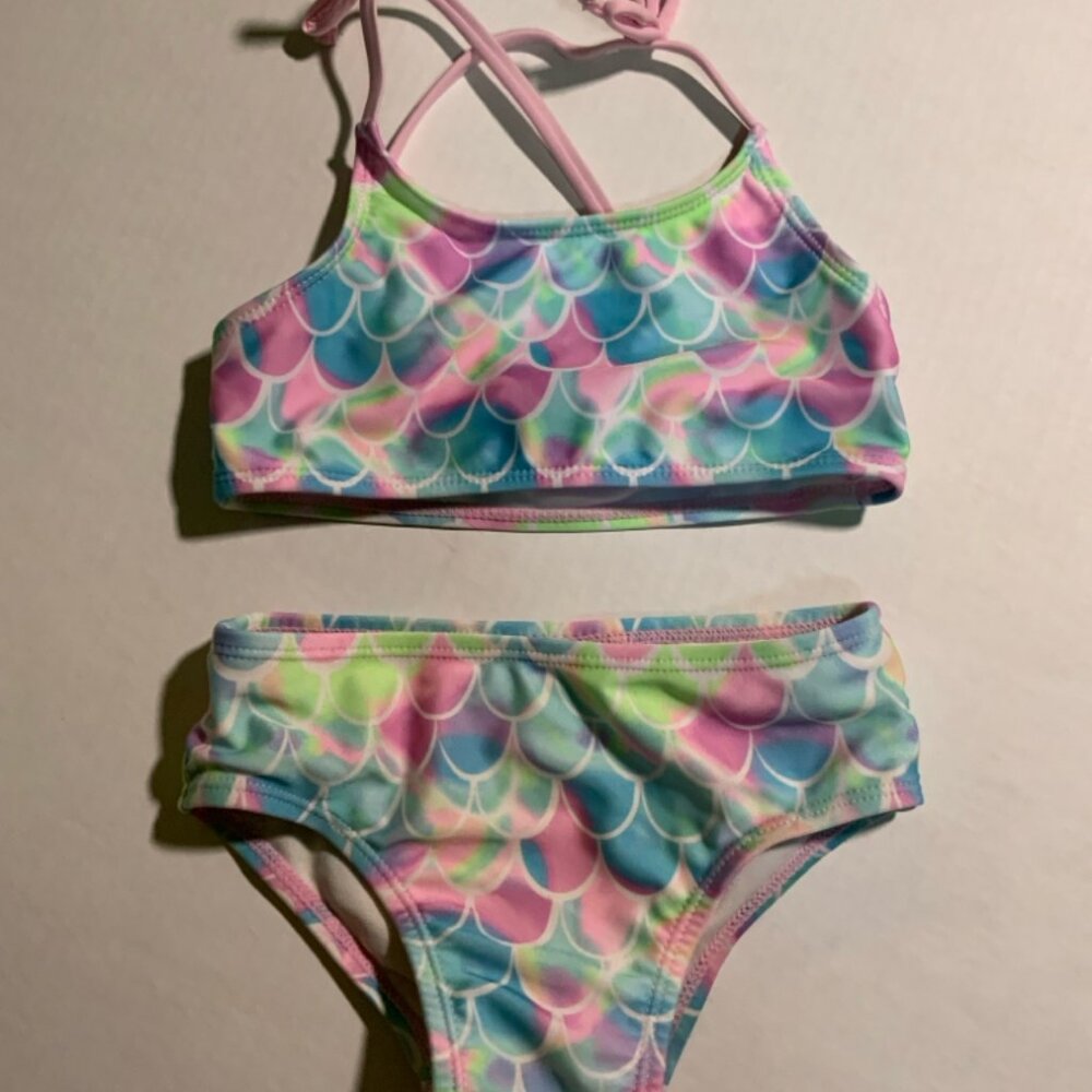 Shelloha Girls 3T 2 Pcs Bright Colorful Mermaid Scale Bikini Bathing‎ Swimsuit